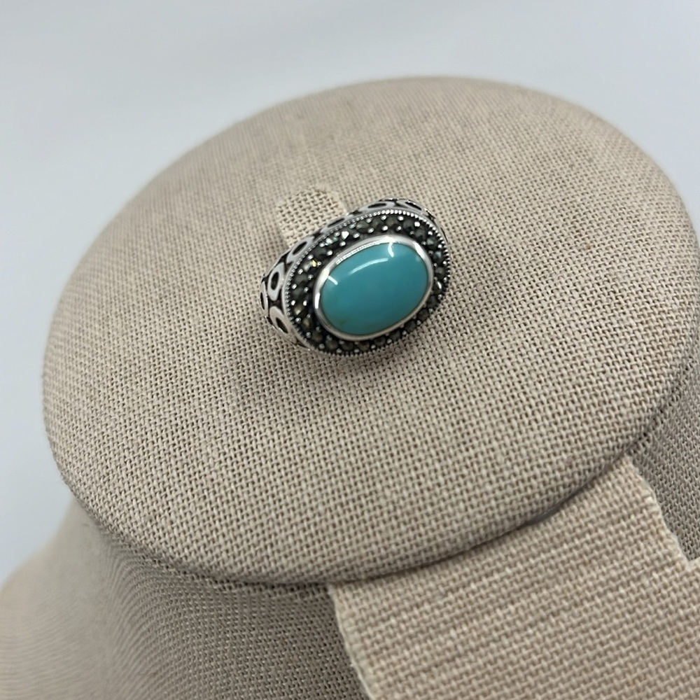 Vintage Sterling Silver Marcasite and Sleeping Beauty Turquoise Ring - Picture 1 of 12